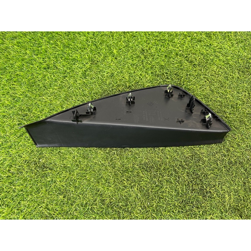 Накладка торпеды боковая (салон) Mercedes-Benz EQB 350 X243 2022 A2476890700649051