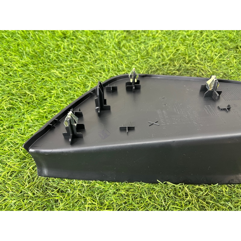 Накладка торпеды боковая (салон) Mercedes-Benz EQB 350 X243 2022 A24768901009051