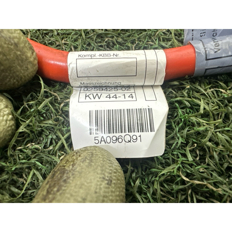 Клемма плюсовая (электрика) BMW 3-series F30 2015 2.0 61126834543