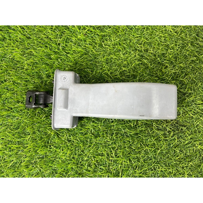 Обмежувач дверей (кузов и элементы) Mercedes-Benz EQB 350 X243 2022 A2477208100