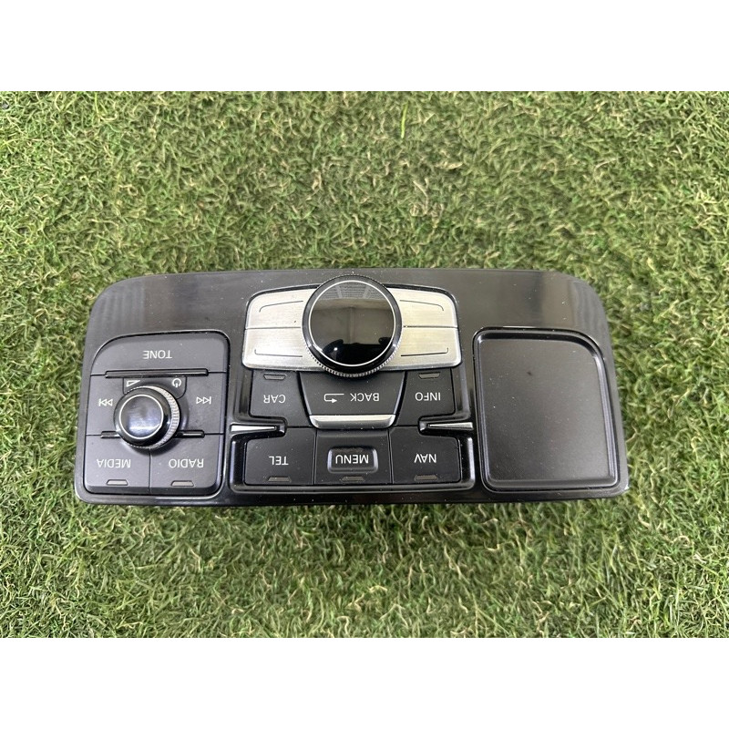 Блок кнопок мультимедиа (электрика / блоки управления) AUDI A8 D4 2011 4.2 CDRA 4H1919600M