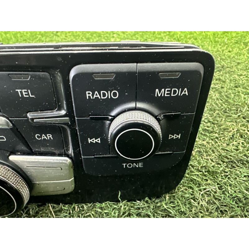 Блок кнопок мультимедиа (электрика / блоки управления) AUDI A8 D4 2011 4.2 CDRA 4H1919600M