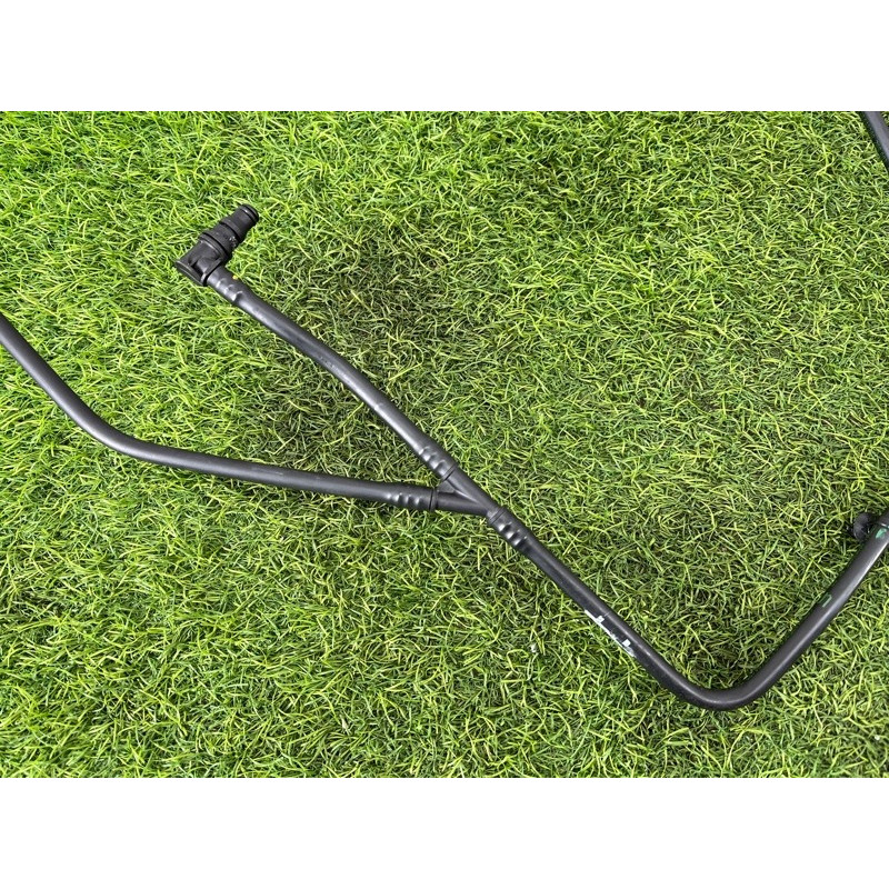 Патрубок (система охлаждения) Mercedes-Benz EQB 350 X243 2022 A2435002300