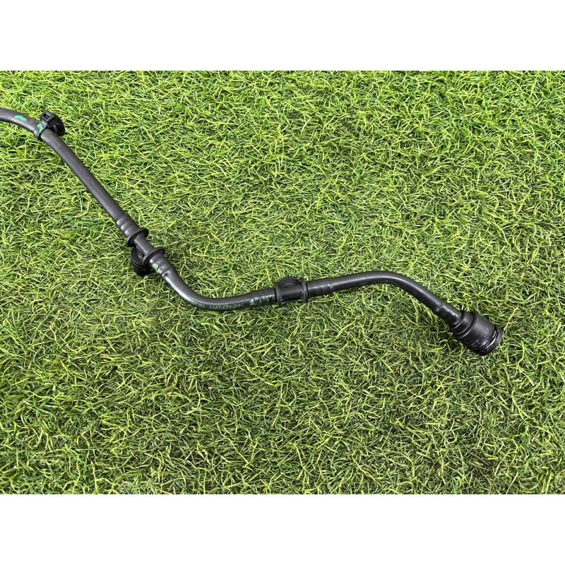 Патрубок (система охлаждения) Mercedes-Benz EQB 350 X243 2022 A2435002300