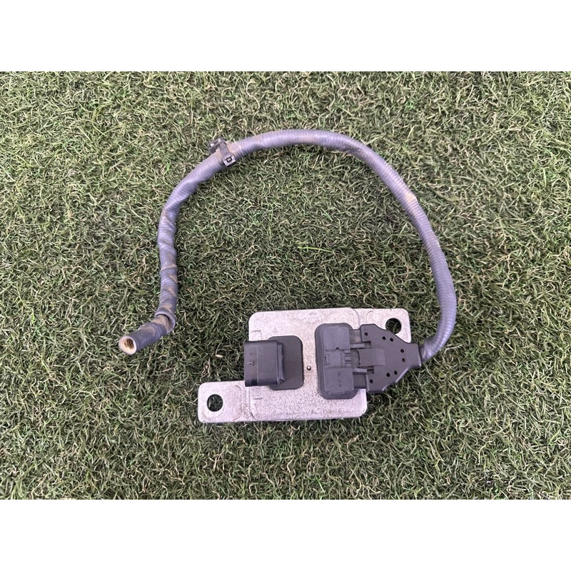 Датчик NOX (электрика двигателя) Volkswagen Touareg NF 2012 3.0 TDI 8K0907807D