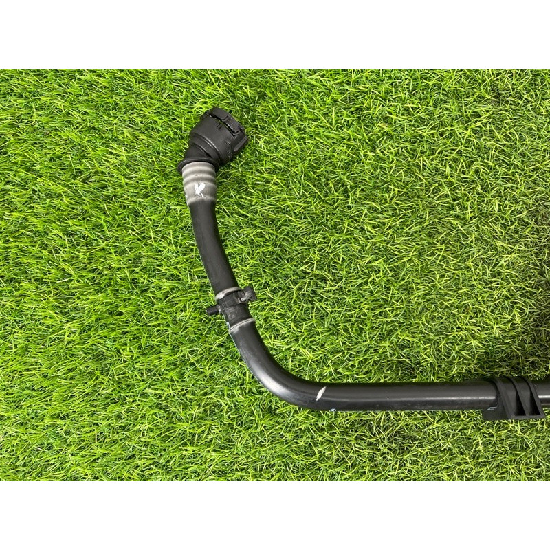 Патрубок (система охлаждения) Mercedes-Benz EQB 350 X243 2022 A2435002100