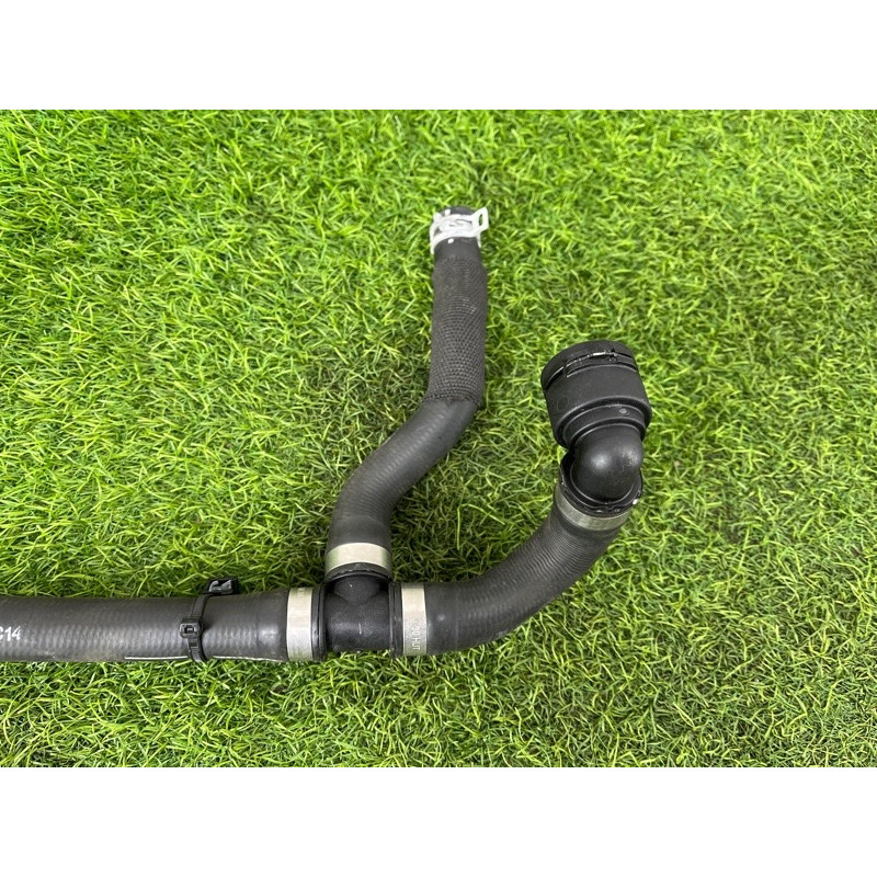 Патрубок (система охлаждения) Mercedes-Benz EQB 350 X243 2022 A2435000900