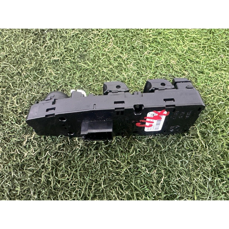 Блок кнопок стеклоподъемников (электрика / кнопки) BMW X3 F25 2012 3.0 61319208108