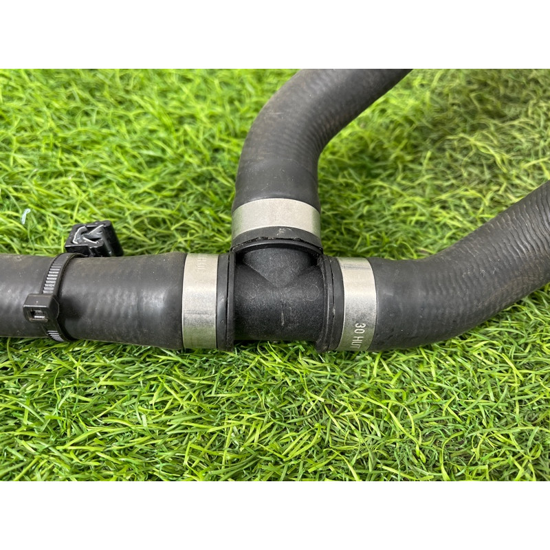 Патрубок (система охлаждения) Mercedes-Benz EQB 350 X243 2022 A2435000900