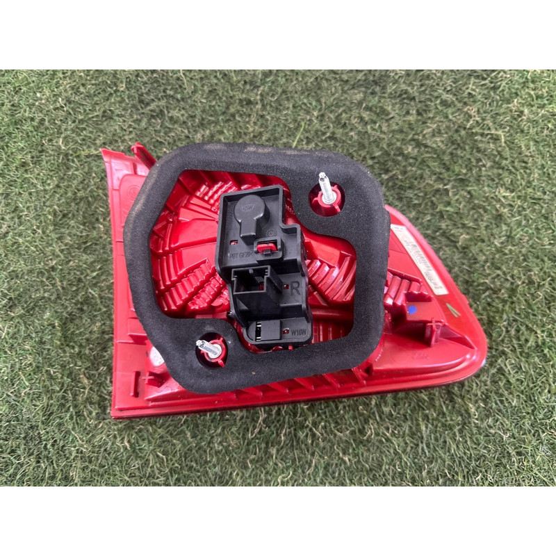 Задний фонарь (оптика) Volkswagen Touareg NF 2012 3.0 TDI 7P6945094C