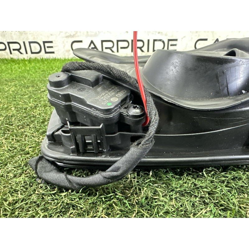 Лючок топливного бака (кузов и элементы) AUDI A3 8V 2016 1.8 CNSB 8V5809906