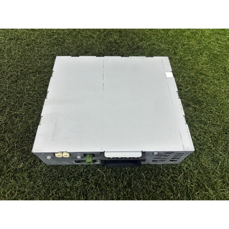 Блок радиоприемника (электрика / блоки управления) AUDI Q5 8R 2010 3.2 CALB 4F0035080A