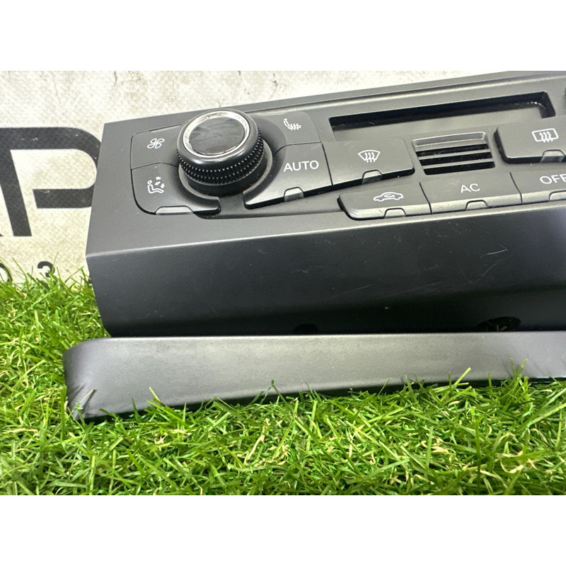 Панель управления климат-контролем (электрика / блоки управления) AUDI Q5 8R 2010 3.2 CALB 8T1820043AKXZF