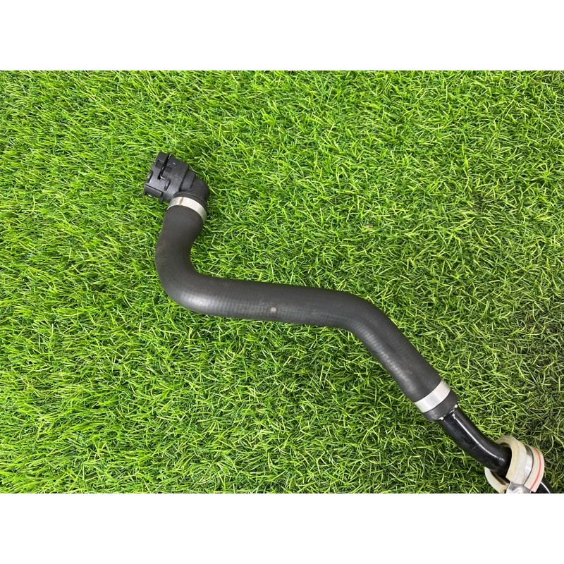 Патрубок (система охлаждения) Mercedes-Benz EQB 350 X243 2022 A2438303600