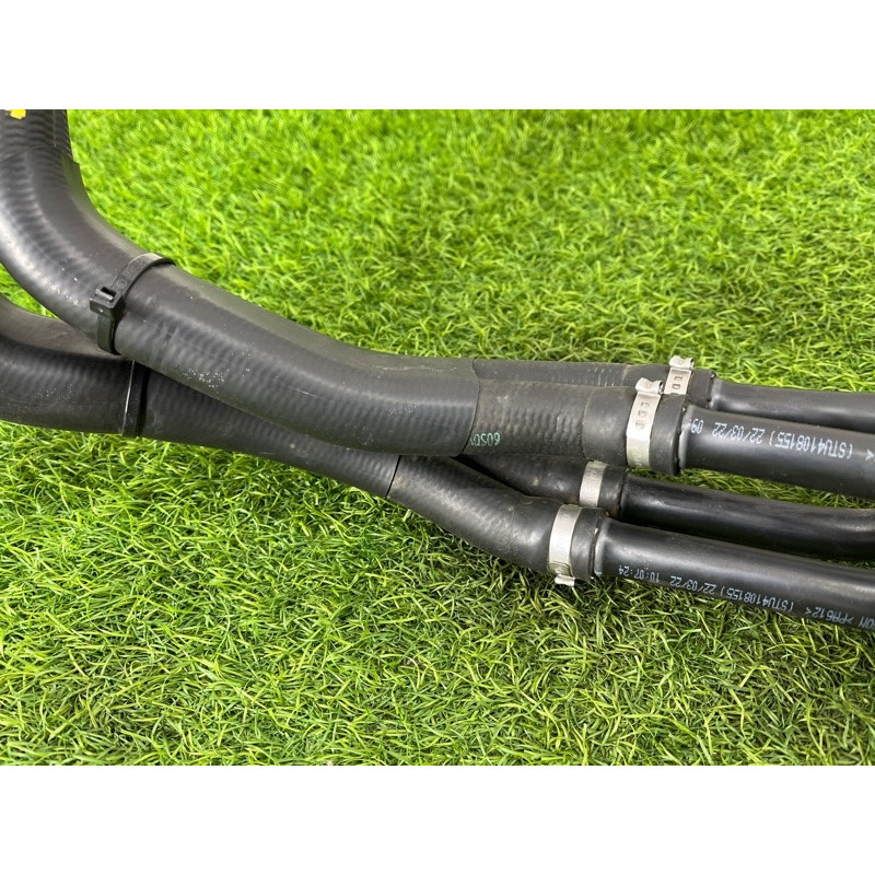 Патрубок (система охлаждения) Mercedes-Benz EQB 350 X243 2022 A2435005100