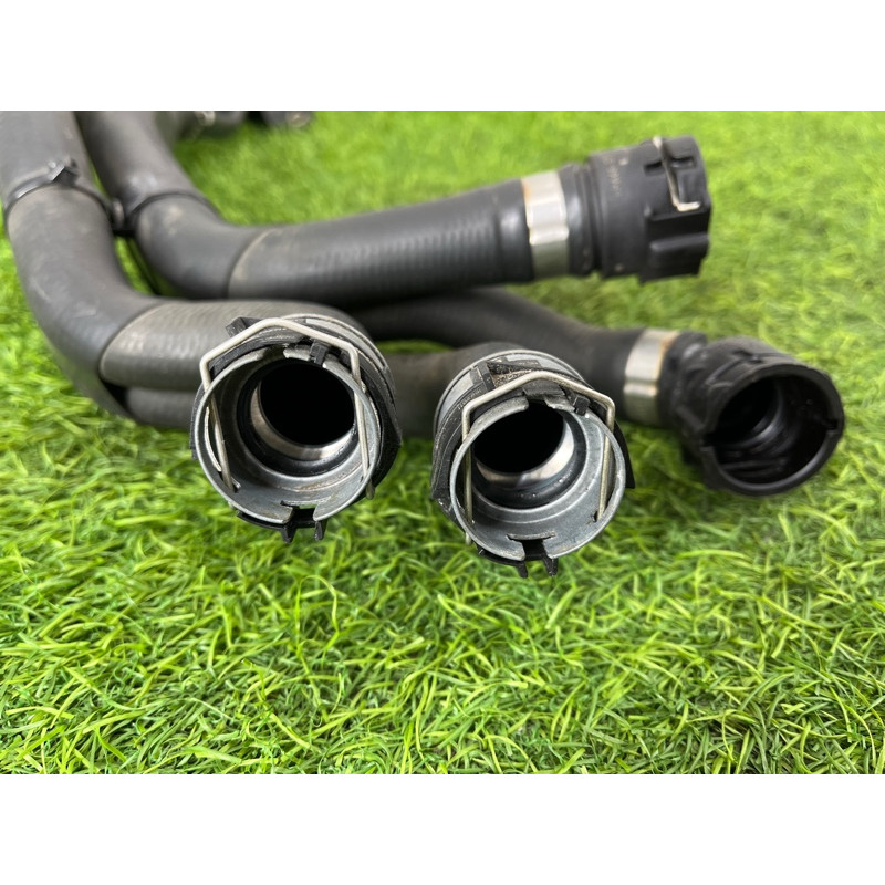 Патрубок (система охлаждения) Mercedes-Benz EQB 350 X243 2022 A2435005100