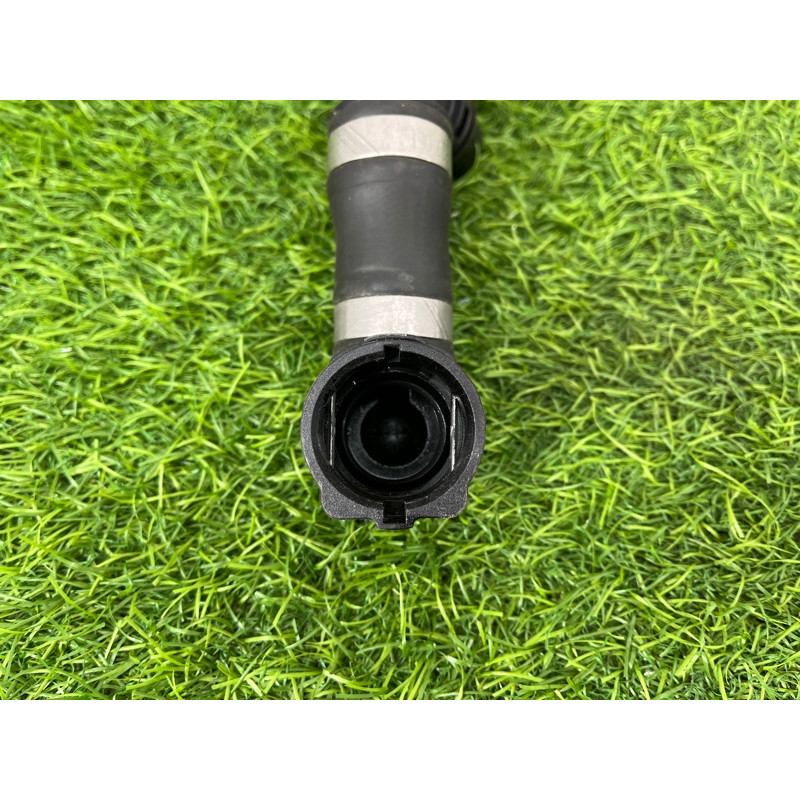 Патрубок (система охлаждения) Mercedes-Benz EQB 350 X243 2022 A2438304500