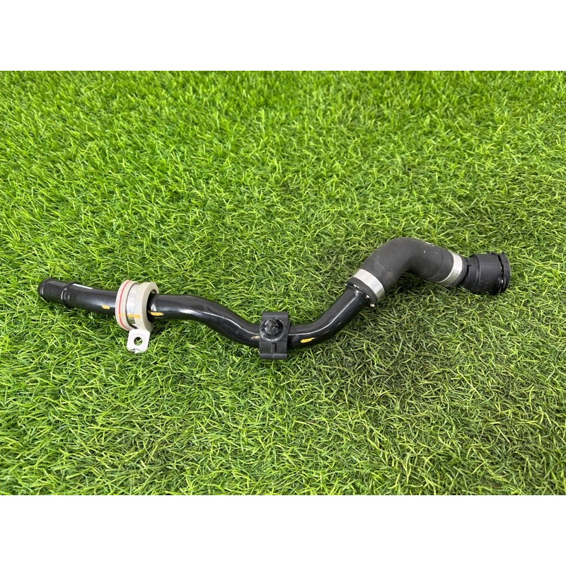 Патрубок (система охлаждения) Mercedes-Benz EQB 350 X243 2022 A2438305500