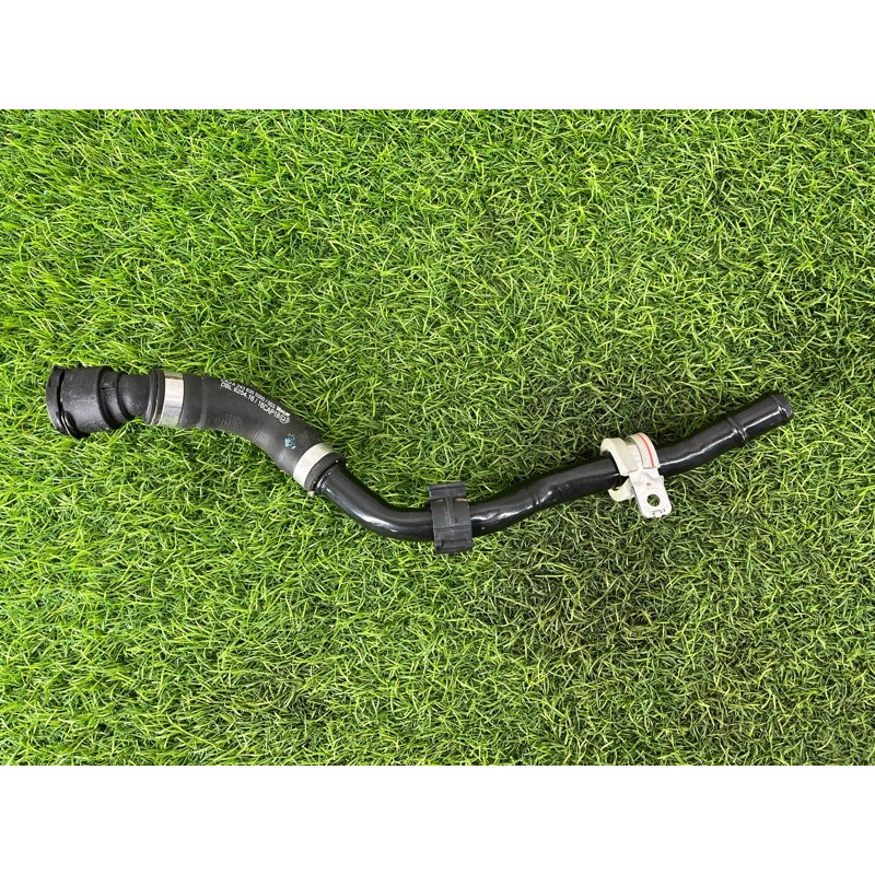 Патрубок (система охлаждения) Mercedes-Benz EQB 350 X243 2022 A2438305500