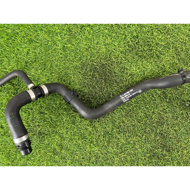 Патрубок (система охлаждения) Mercedes-Benz EQB 350 X243 2022 A2435001200