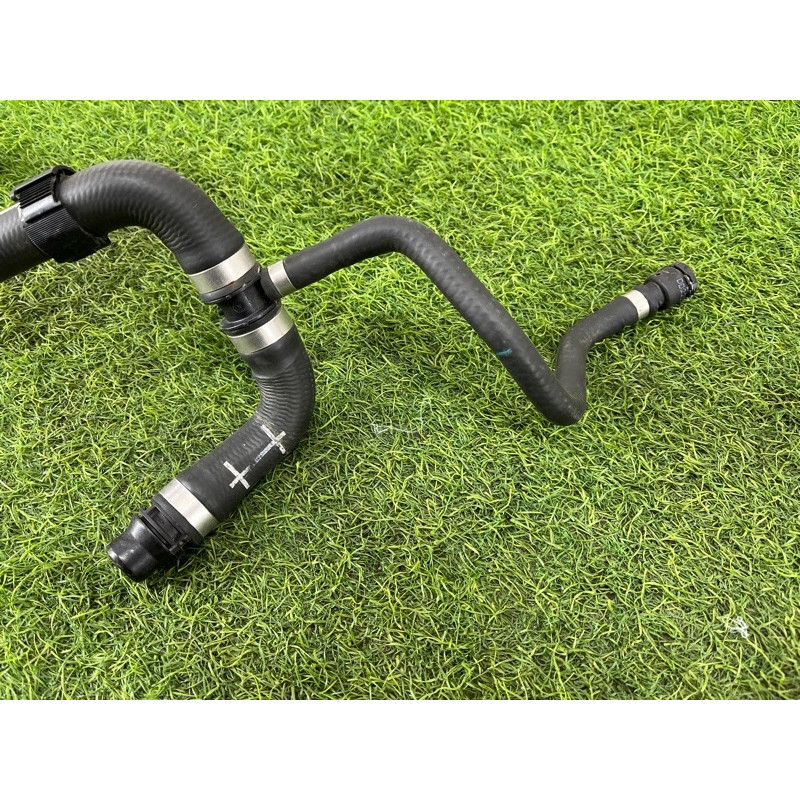 Патрубок (система охлаждения) Mercedes-Benz EQB 350 X243 2022 A2435001200