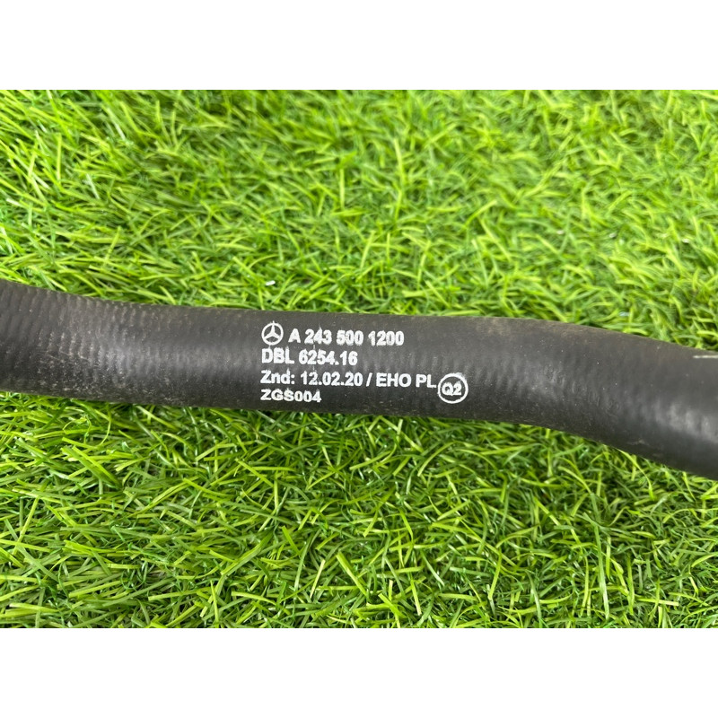 Патрубок (система охлаждения) Mercedes-Benz EQB 350 X243 2022 A2435001200