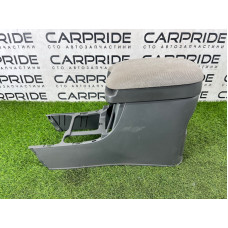 Подлокотник