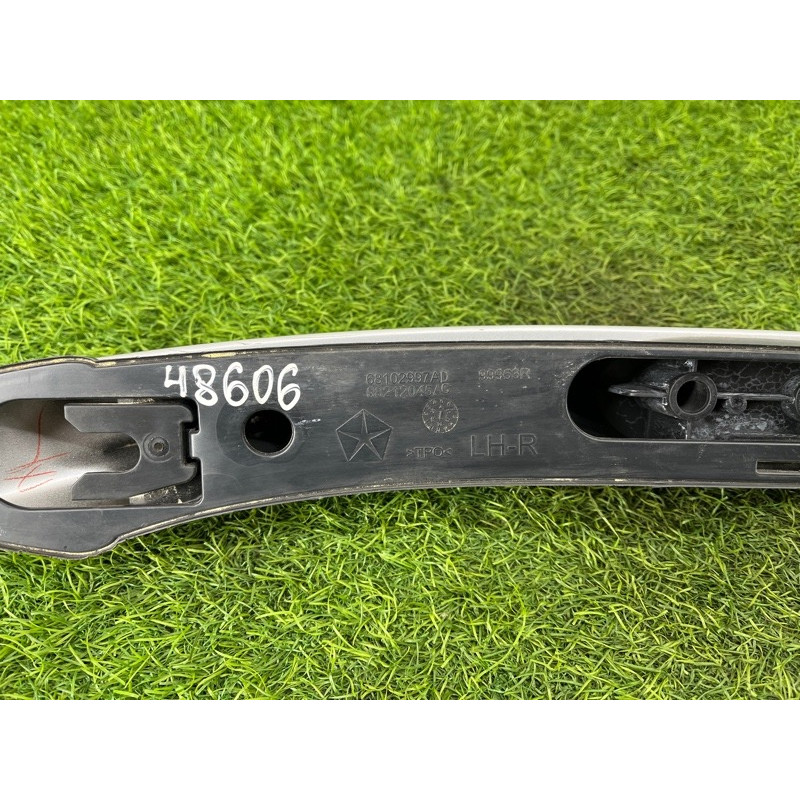 Рейлінг на дах (кузов і елементи) Jeep Cherokee KL 2014 3.2 68102997AE