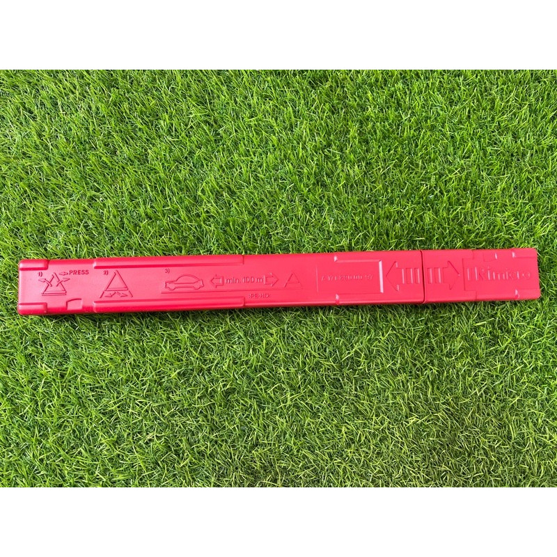 Знак аварийной остановки (аксессуары) Mercedes-Benz EQB 350 X243 2022 A1718900097