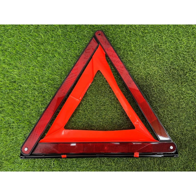 Знак аварийной остановки (аксессуары) Mercedes-Benz EQB 350 X243 2022 A1718900097