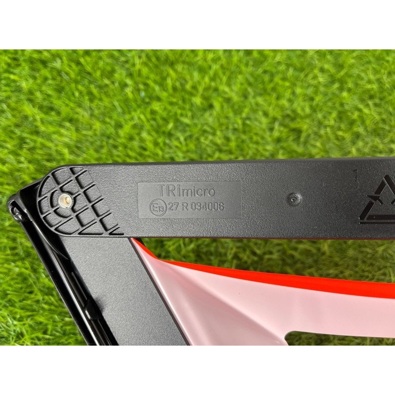 Знак аварийной остановки (аксессуары) Mercedes-Benz EQB 350 X243 2022 A1718900097