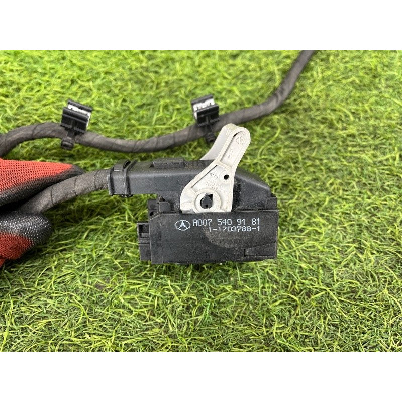 Проводка моторная (электрика двигателя) Mercedes-Benz EQB 350 X243 2022 A2435401216