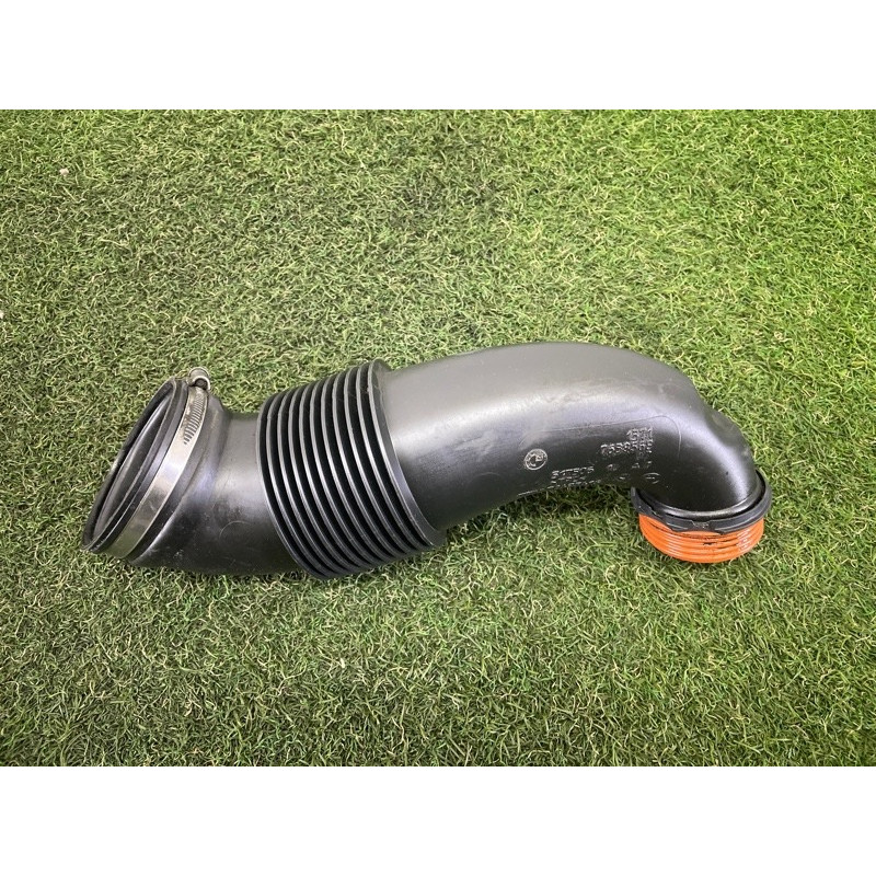 Патрубок интеркулера (двигатель и элементы) BMW X5 F15 2015 4.4 13717638568