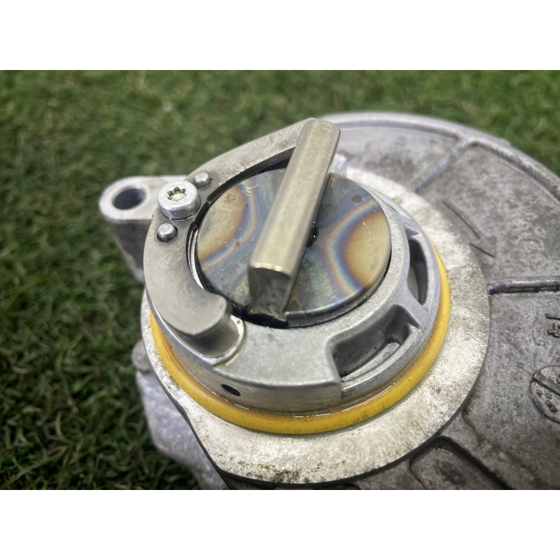 Вакуумный насос (тормозная система) BMW X5 F15 2015 4.4 11668605976