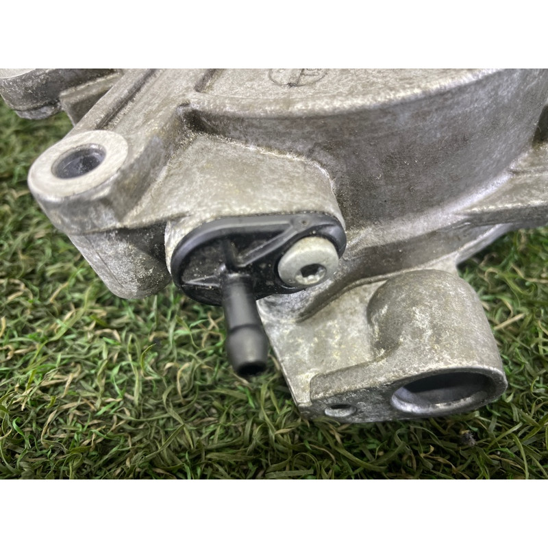 Вакуумный насос (тормозная система) BMW X5 F15 2015 4.4 11668605976