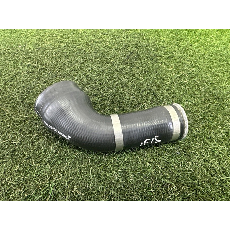 Патрубок интеркулера (двигатель и элементы) BMW X5 F15 2015 4.4 13717575407