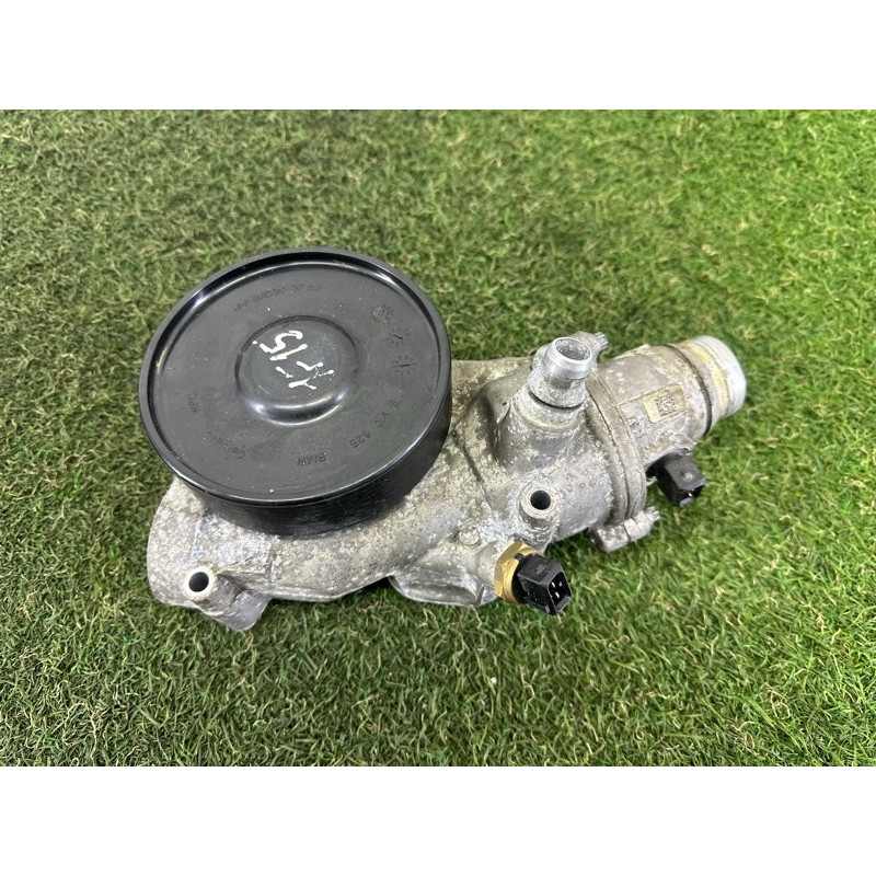 Помпа (система охлаждения) BMW X5 F15 2015 4.4 11517548263