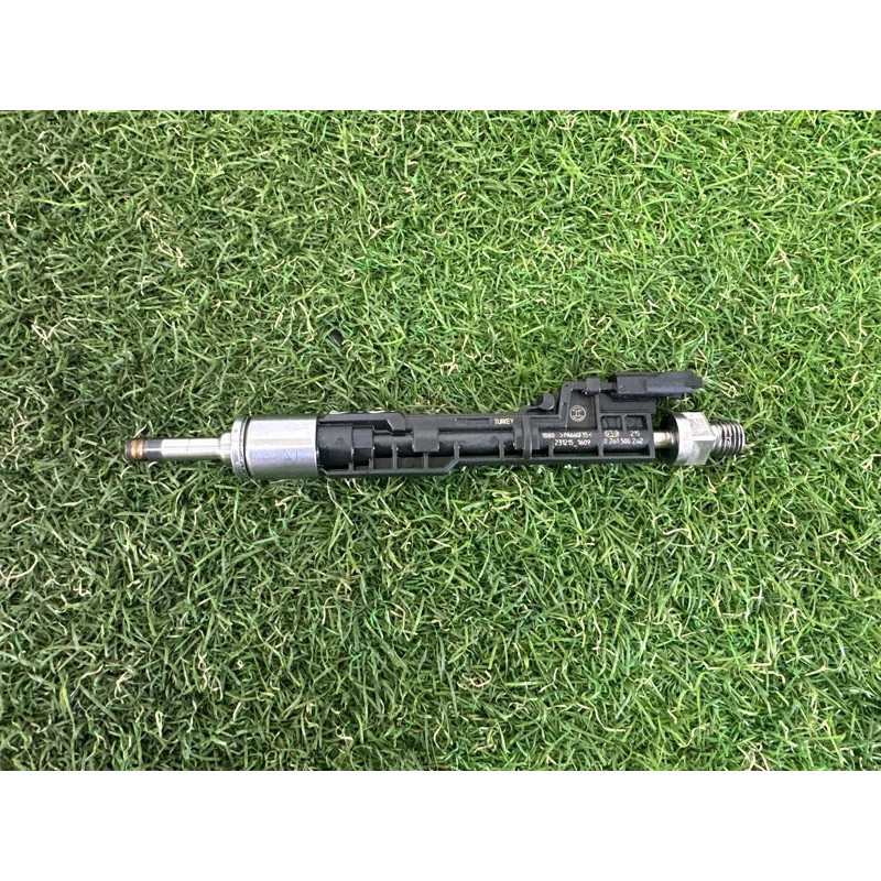 Форсунка топливная (топливная система) BMW X5 F15 2015 4.4 13538627842