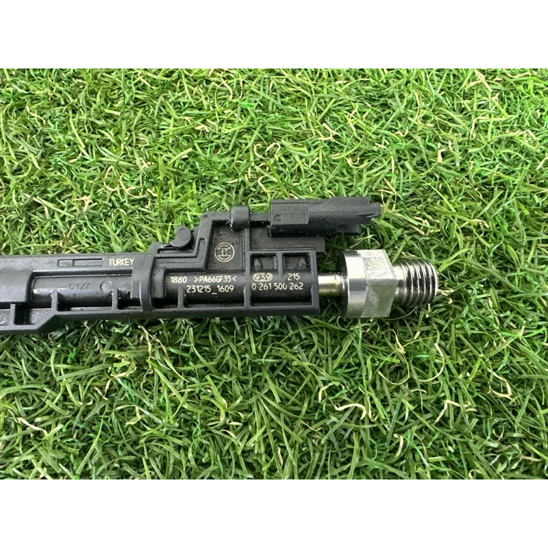 Форсунка топливная (топливная система) BMW X5 F15 2015 4.4 13538627842