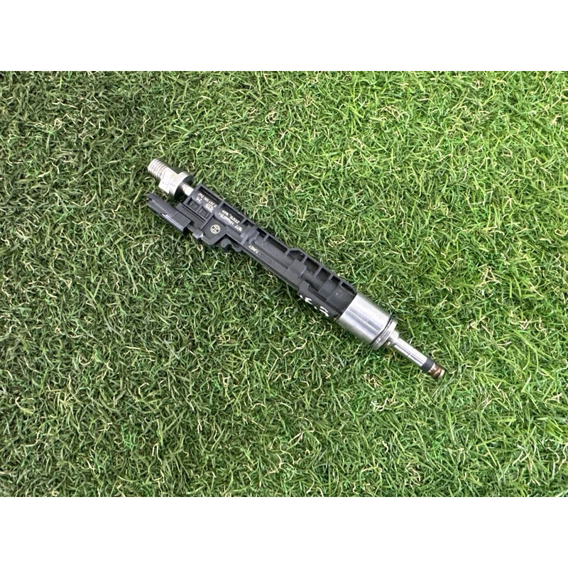 Форсунка топливная (топливная система) BMW X5 F15 2015 4.4 13538627842