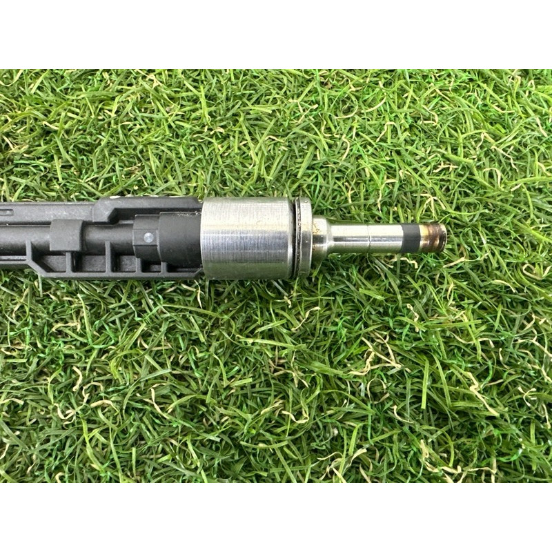 Форсунка топливная (топливная система) BMW X5 F15 2015 4.4 13538627842