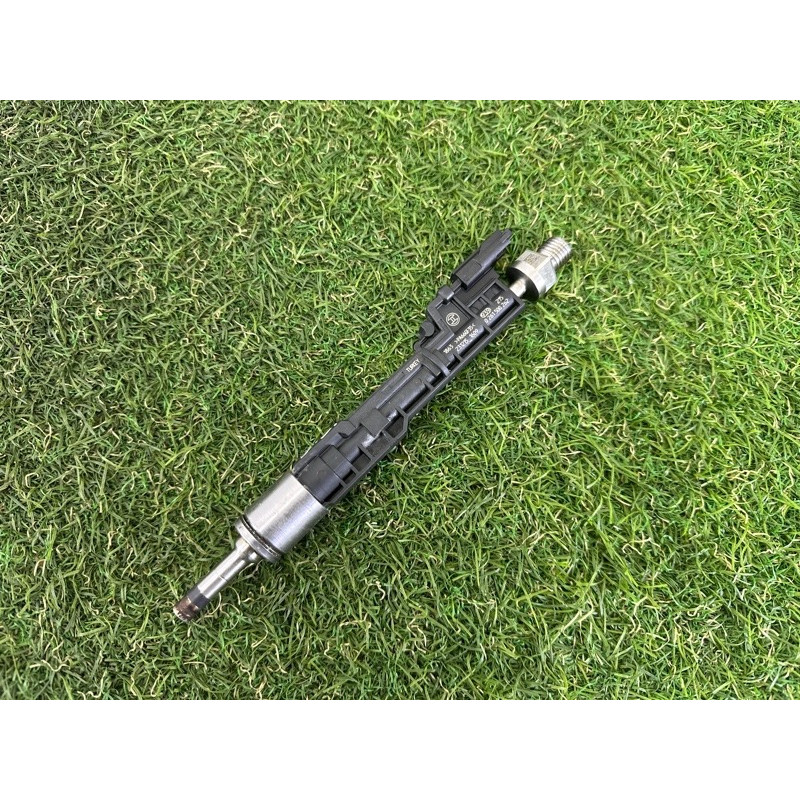 Форсунка топливная (топливная система) BMW X5 F15 2015 4.4 13538627842