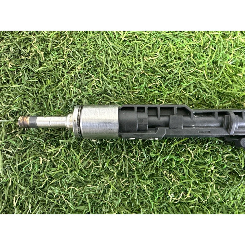 Форсунка топливная (топливная система) BMW X5 F15 2015 4.4 13538627842