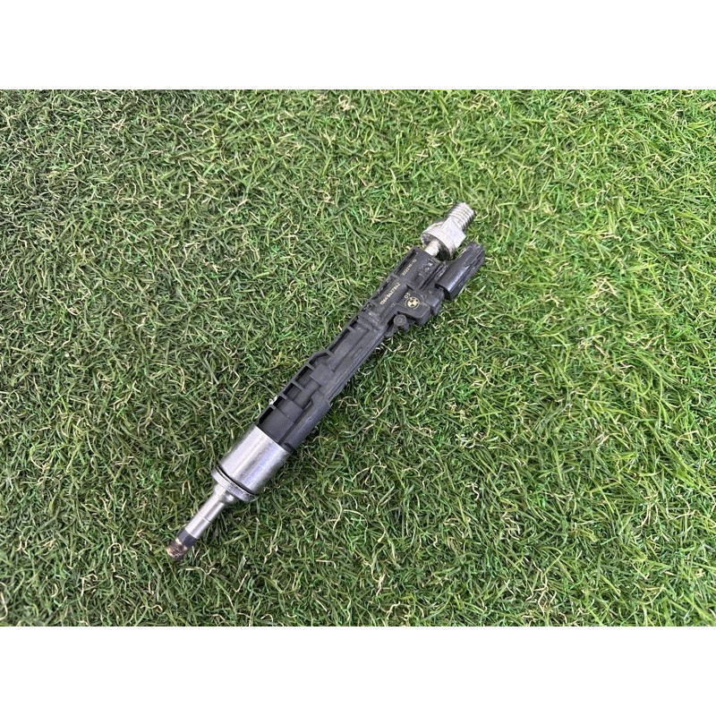 Форсунка топливная (топливная система) BMW X5 F15 2015 4.4 13538627842