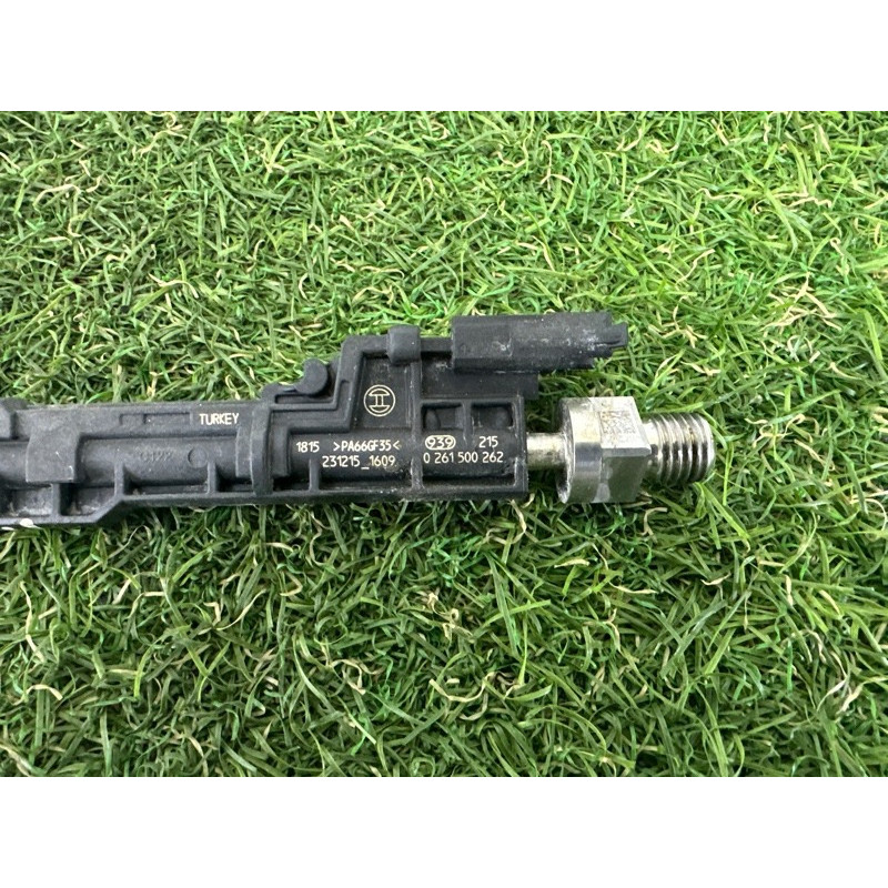 Форсунка топливная (топливная система) BMW X5 F15 2015 4.4 13538627842