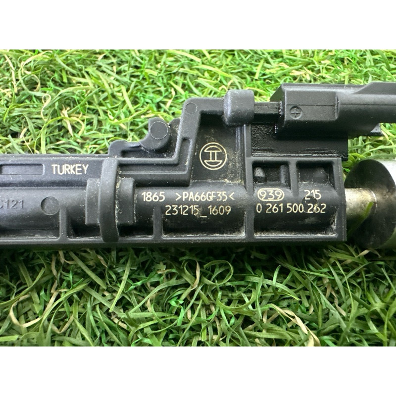 Форсунка топливная (топливная система) BMW X5 F15 2015 4.4 13538627842