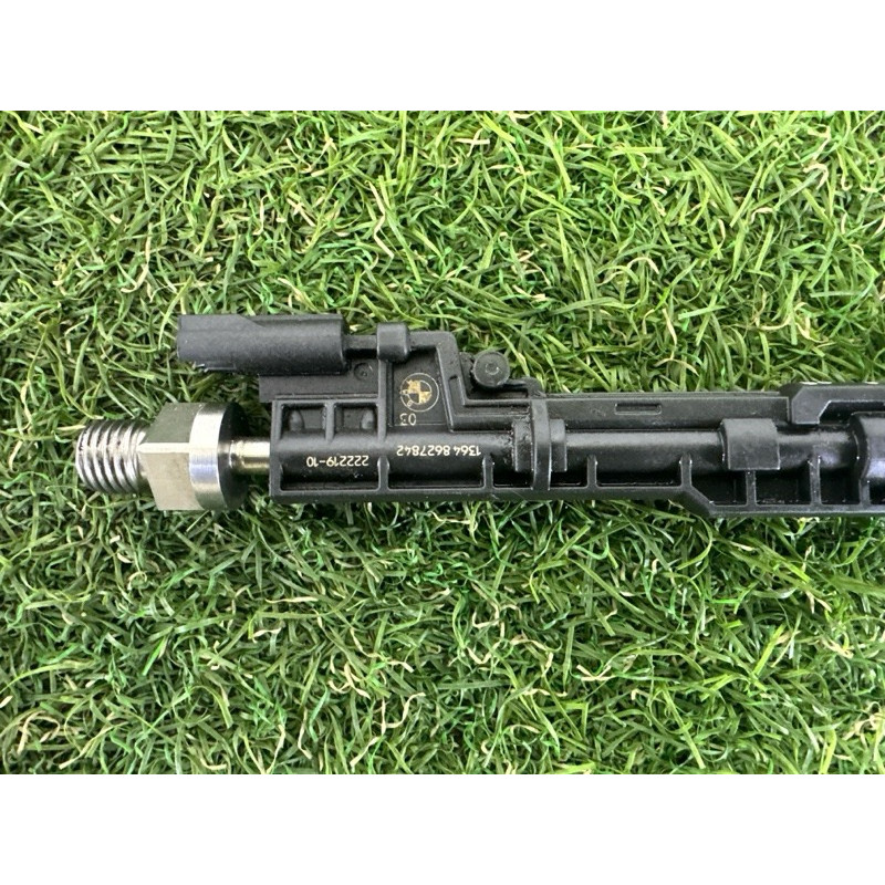 Форсунка топливная (топливная система) BMW X5 F15 2015 4.4 13538627842