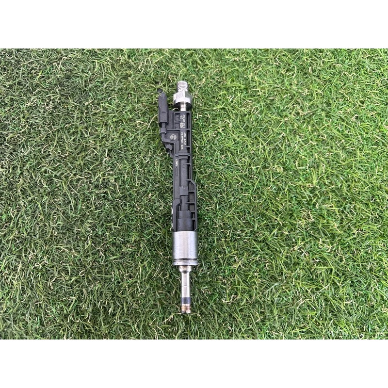 Форсунка топливная (топливная система) BMW X5 F15 2015 4.4 13538627842