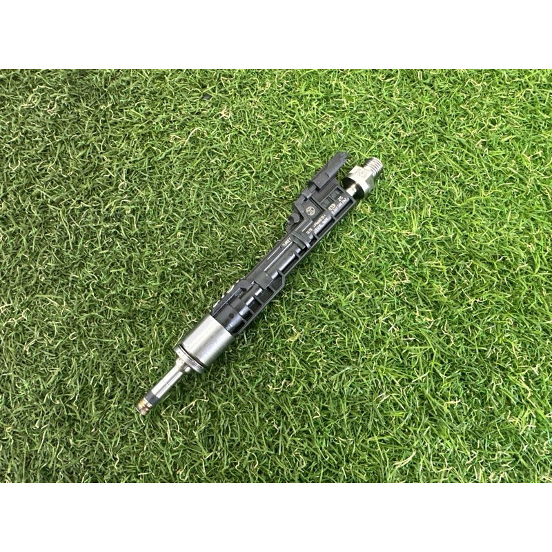 Форсунка топливная (топливная система) BMW X5 F15 2015 4.4 13538627842