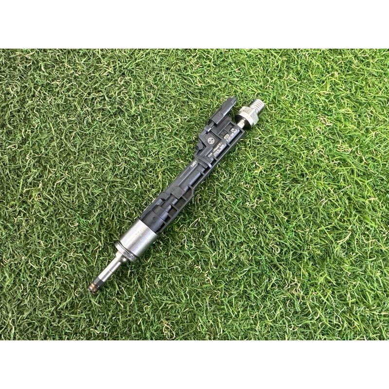 Форсунка топливная (топливная система) BMW X5 F15 2015 4.4 13538627842